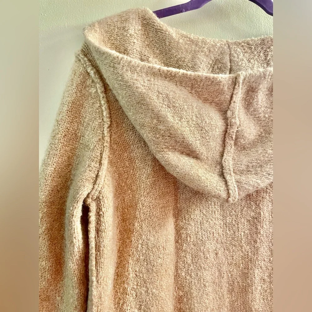 Tahari Long, Open, Beige Cardigan w/ pockets & hood SIZE SMALL NWOT!